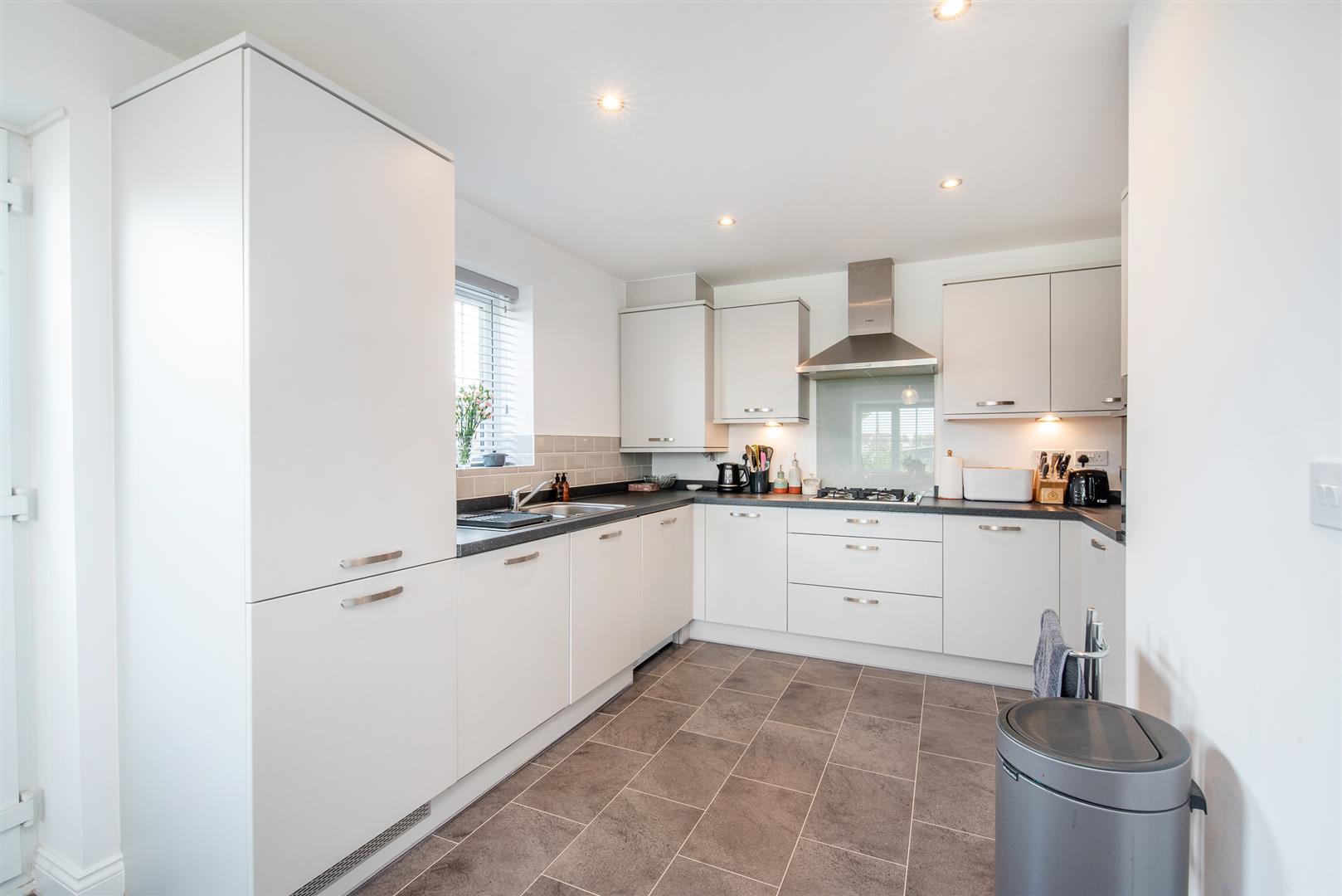 2 bed property in Oldfield, Preston